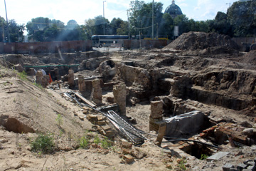 Archäologische Ausgrabungen in Berlin vor dem Roten Rathaus.