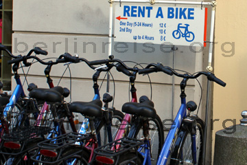 Fahrräder zum leihen Rent A Bike im Nikolaiviertel in Berlin